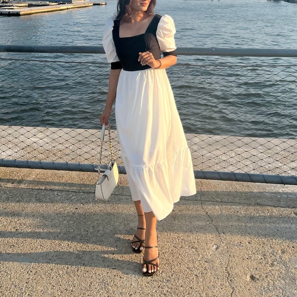 Black and white - Picture 2 of 3